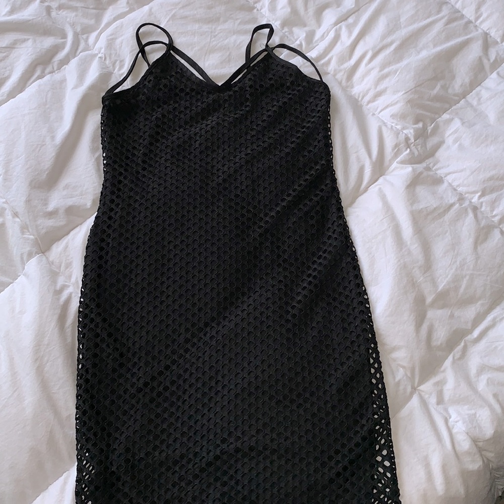 LOVE black cover up !!